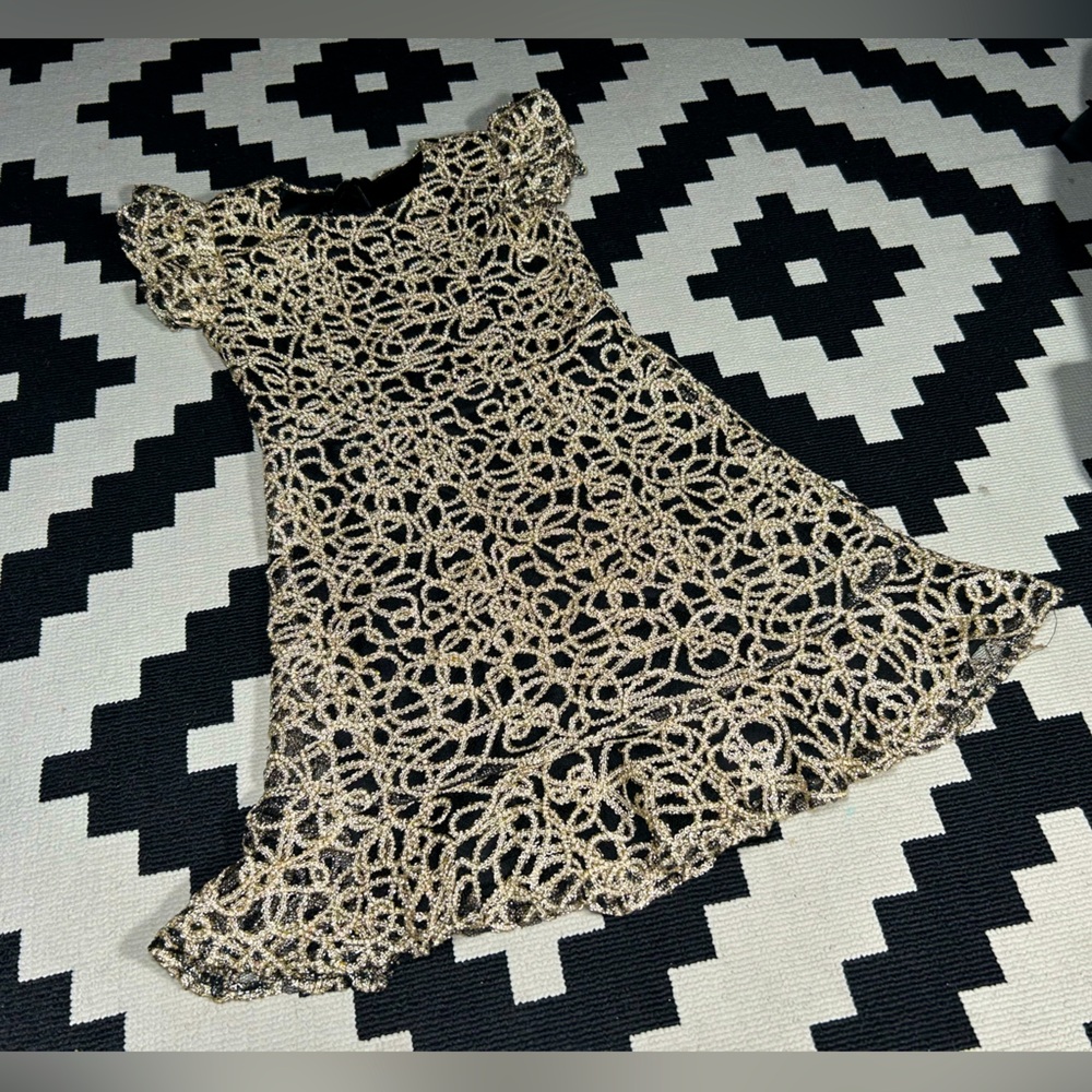 Glam Gal, LAUNDRY BY SHELLY SEGAL dress!!